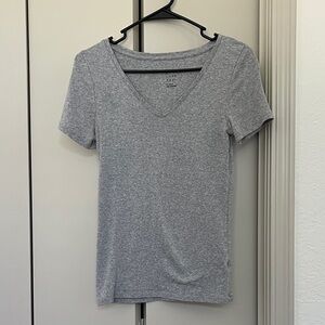 a new day Heather Gray V-Neck Short Sleeve Tee